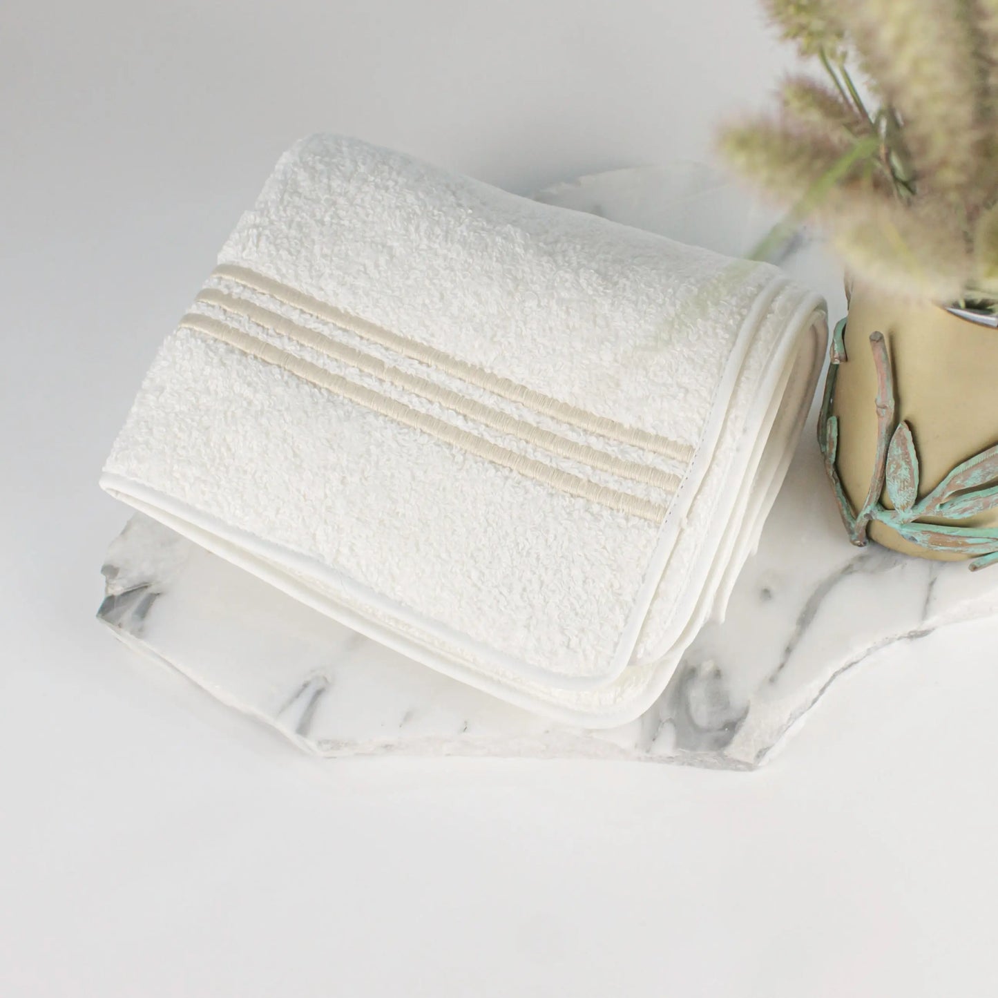 Guest Towel Bel Tempo Ivory - Pieces SA