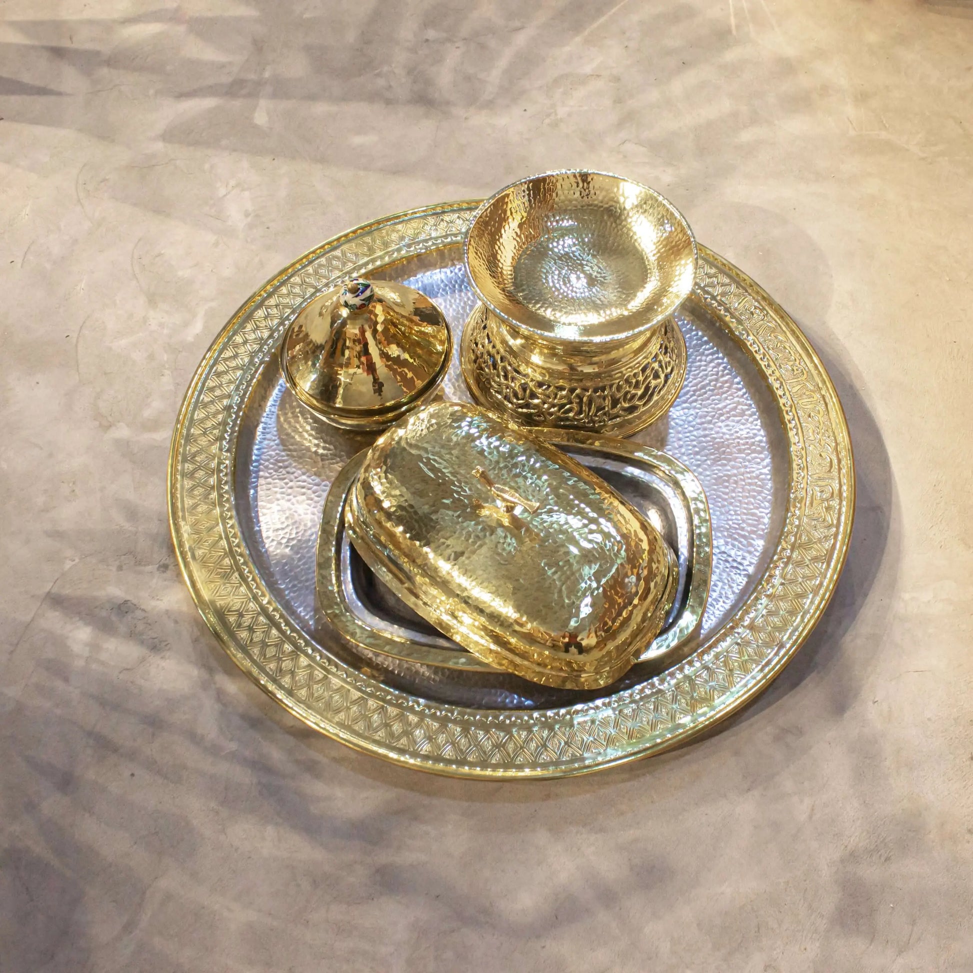 Gold & Silver Arabic Engraved Tray Round - Pieces SA