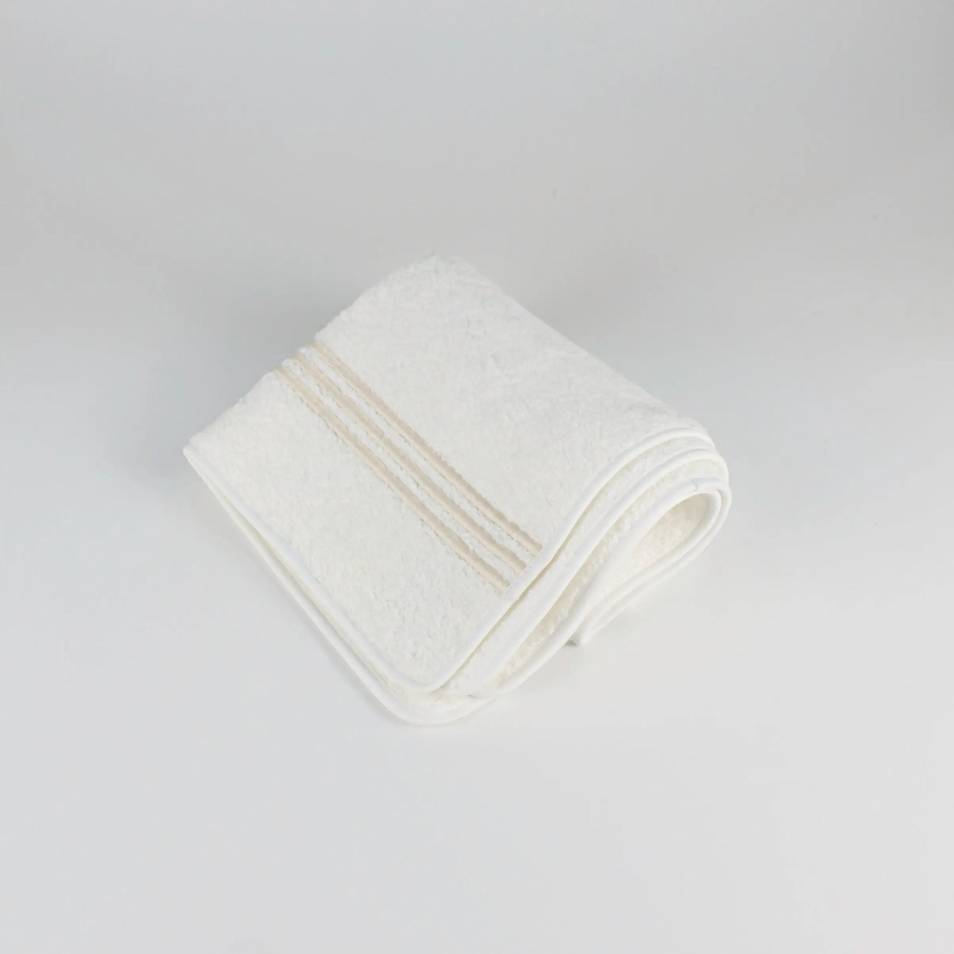 Guest Towel Bel Tempo Ivory - Pieces SA