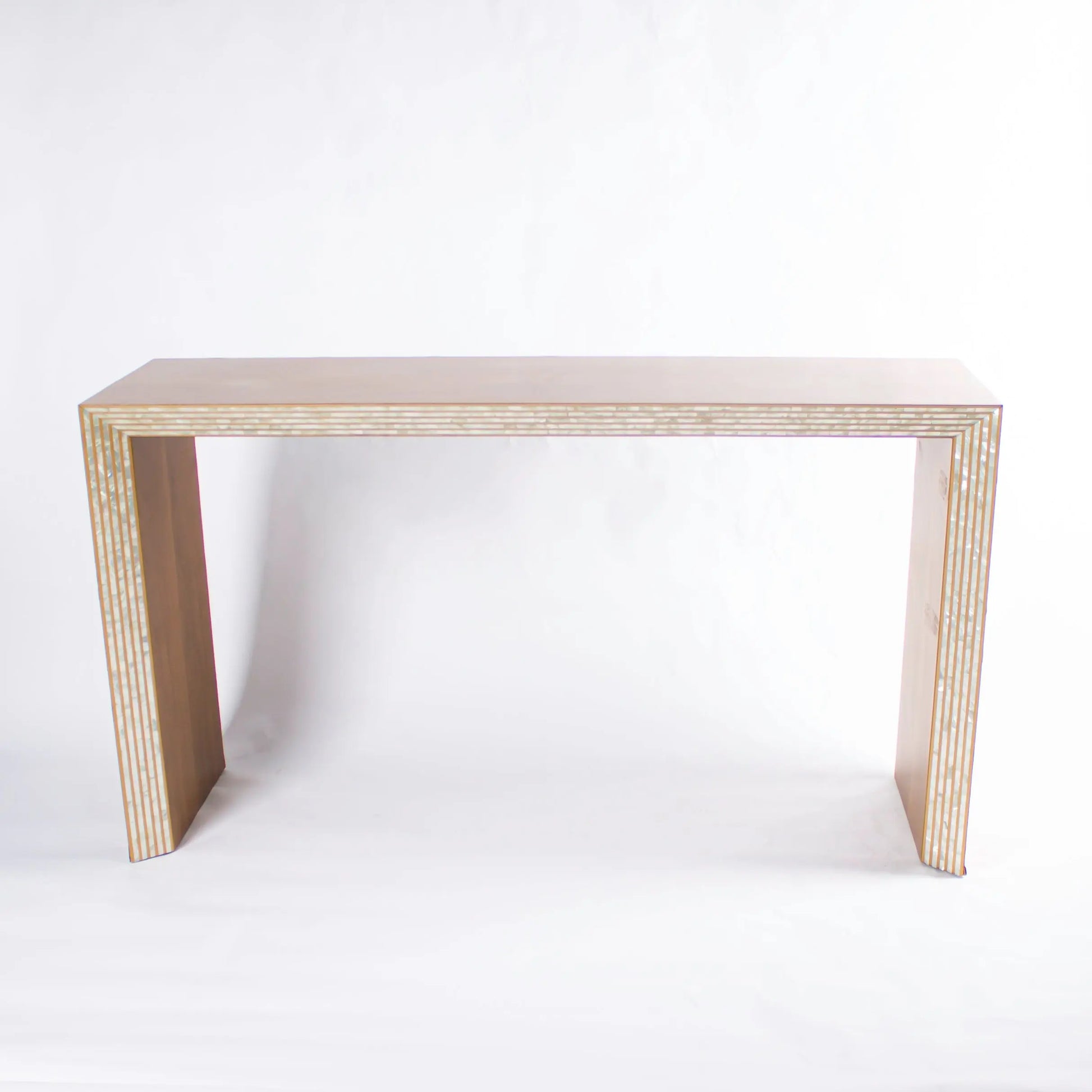 Striped Console MOP KHAN ELKHANOM