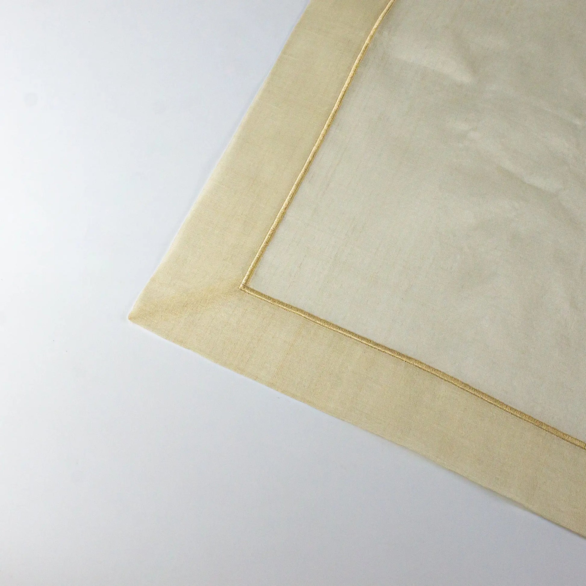 Dantell Cream With Beige Napkin - Pieces SA