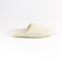 Load image into Gallery viewer, Slippers Flower Beige
