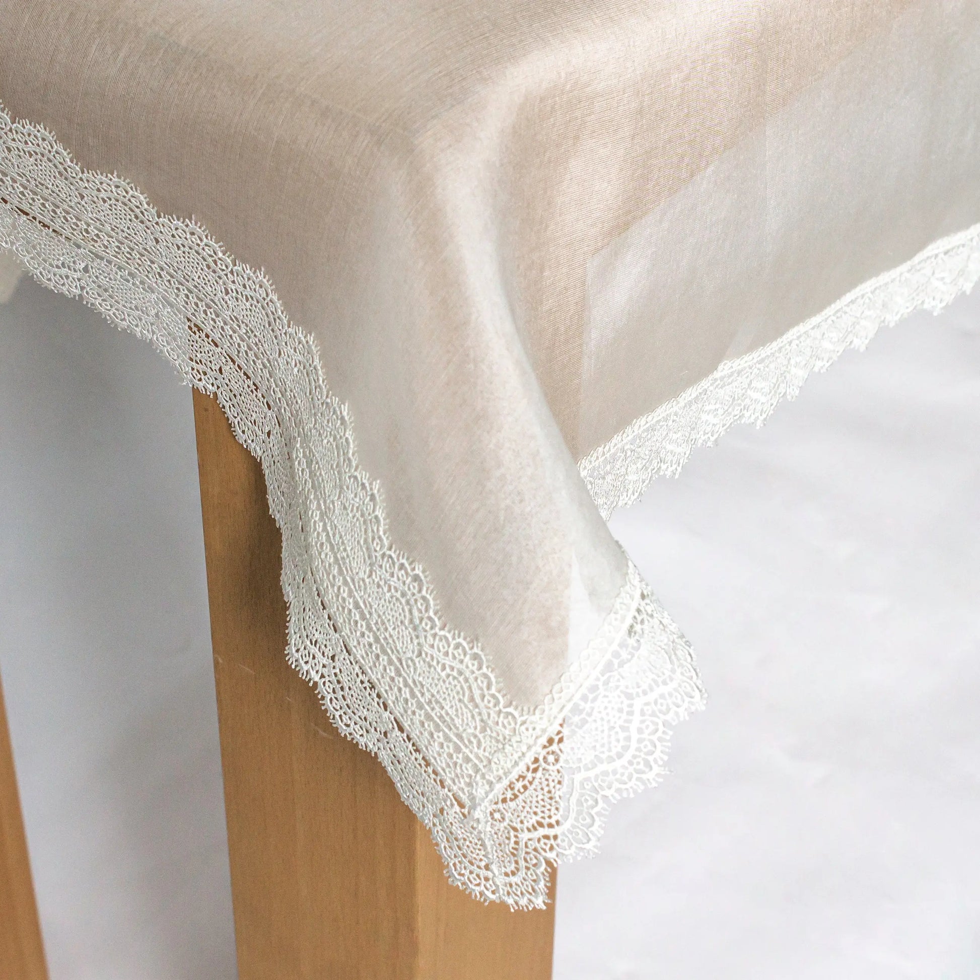 Table Cloth Violet Beige - Pieces SA