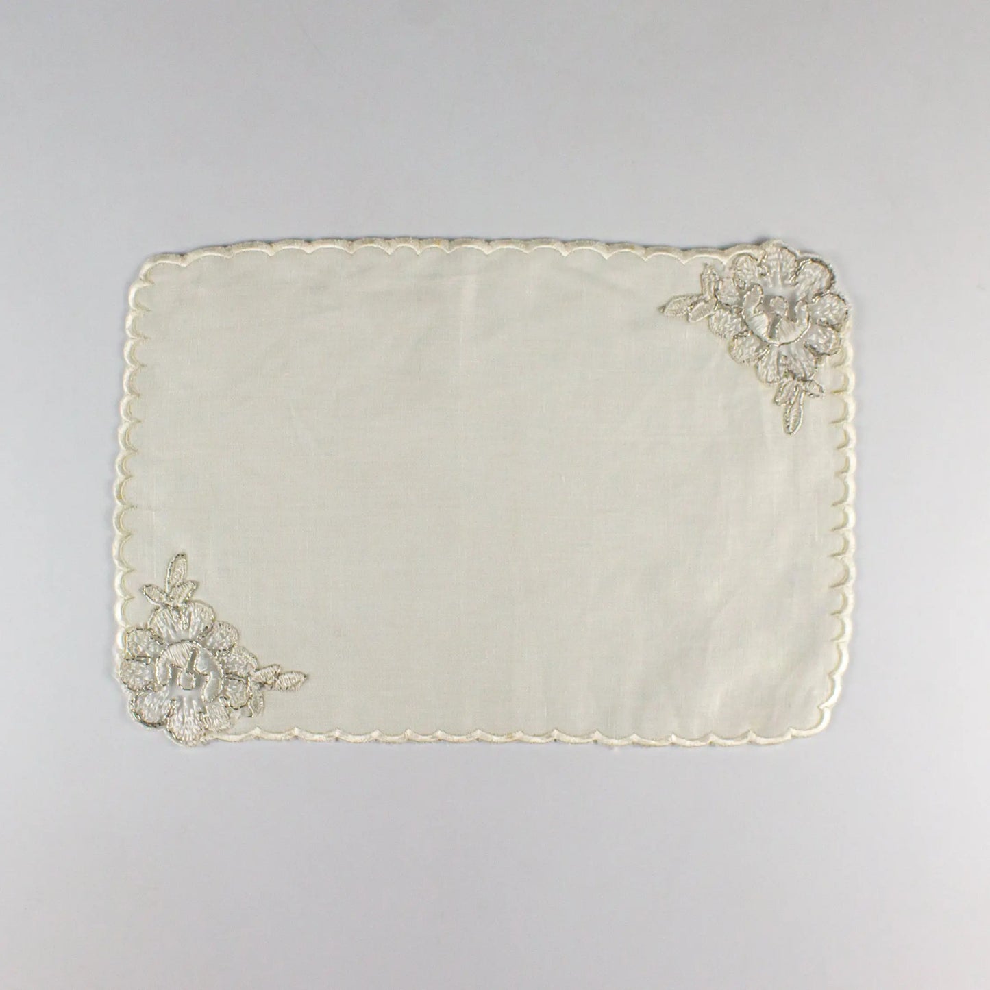 Linen Tray Cloth White Medium - Pieces SA