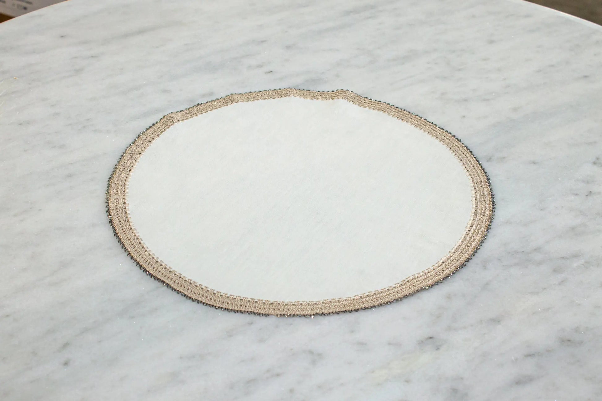 Crochet Tray Cloth Linen Round Medium - Pieces SA