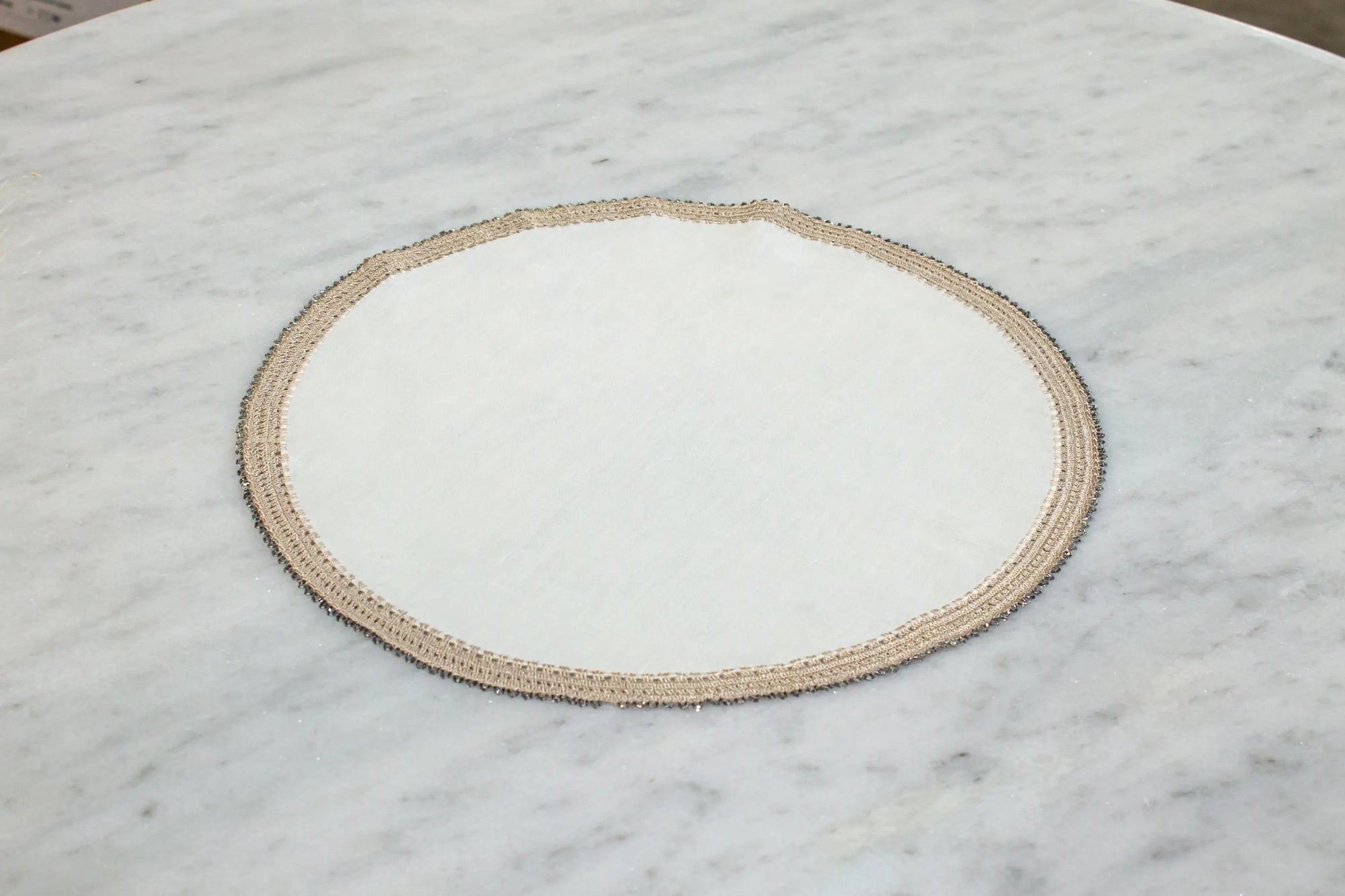 Crochet Tray Cloth Linen Round Medium - Pieces SA