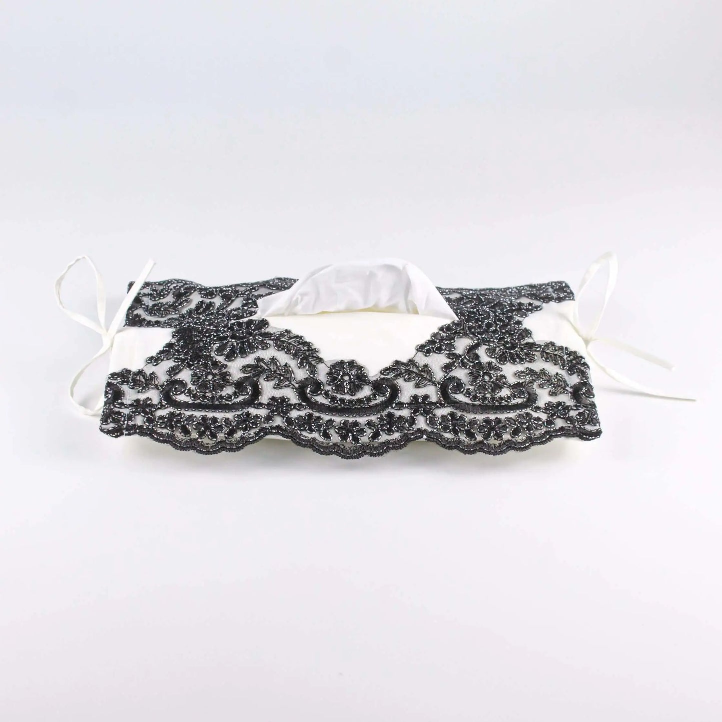 Soft Tissue Cover White with Black Silver Lace - Pieces SA