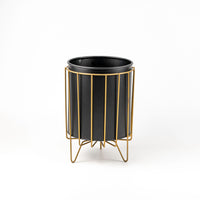 Load image into Gallery viewer, Iron Planter &amp; Stand Gold
