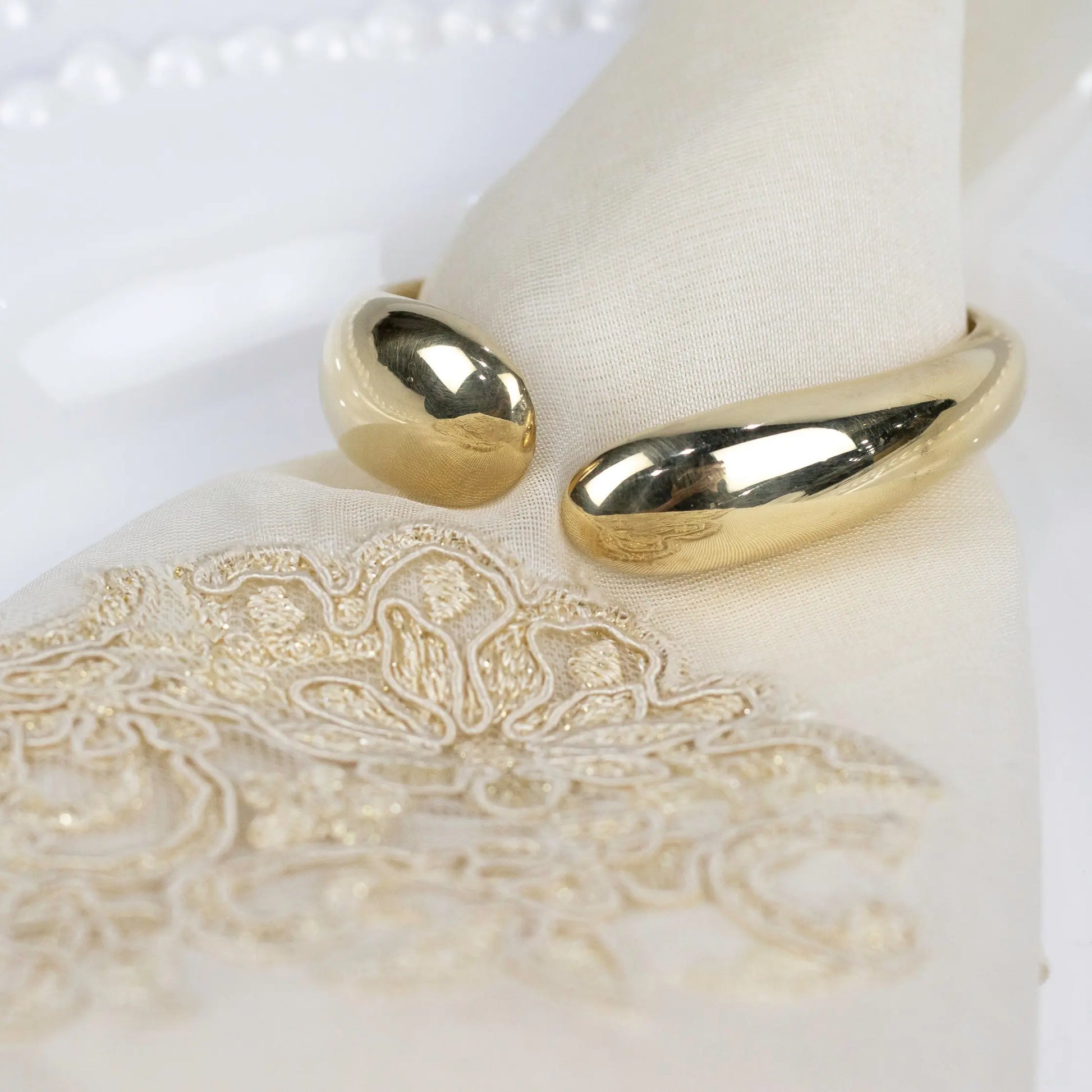 Napkin Ring Classic Band Shiny Brass Devi