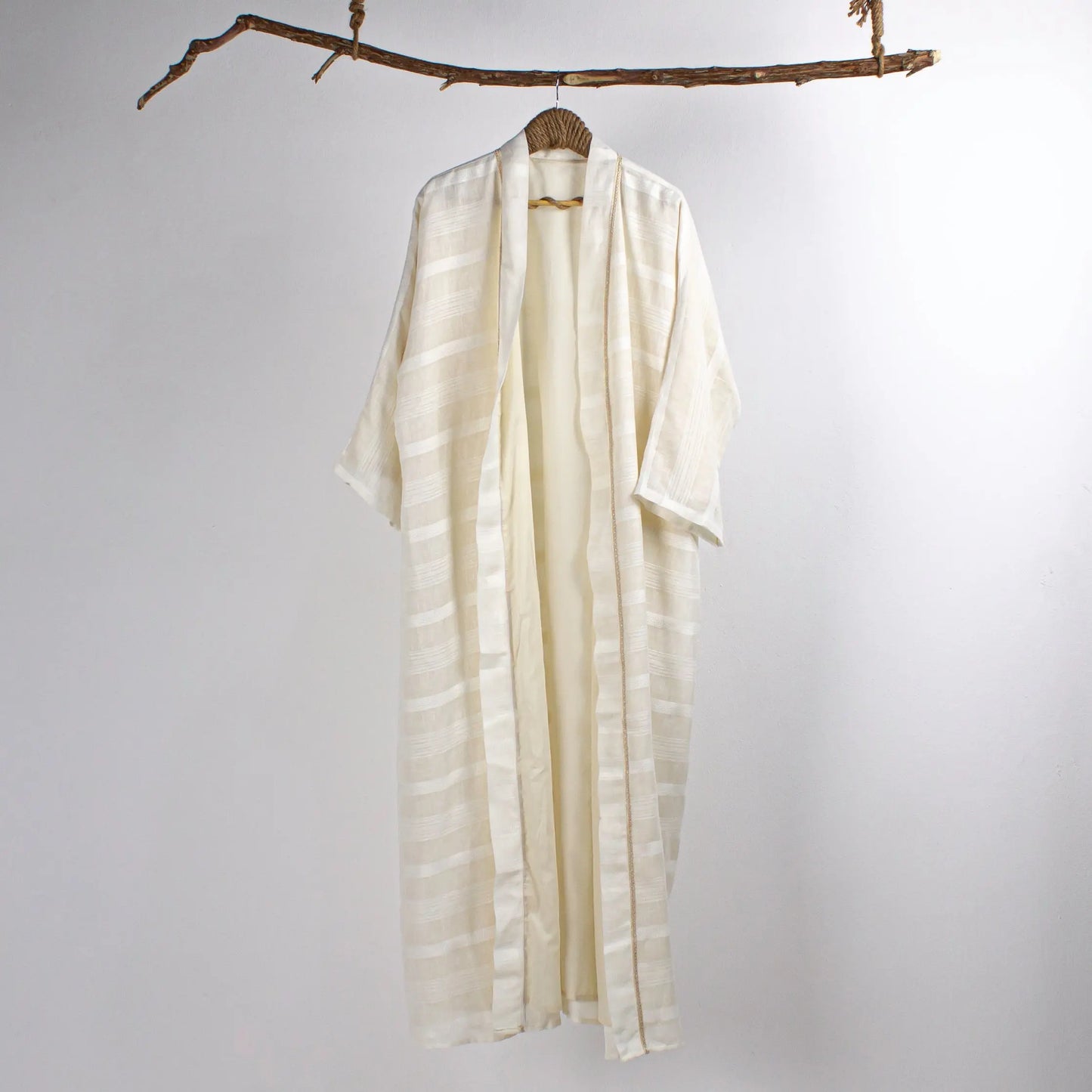 Robe Ivory Strips - Pieces SA