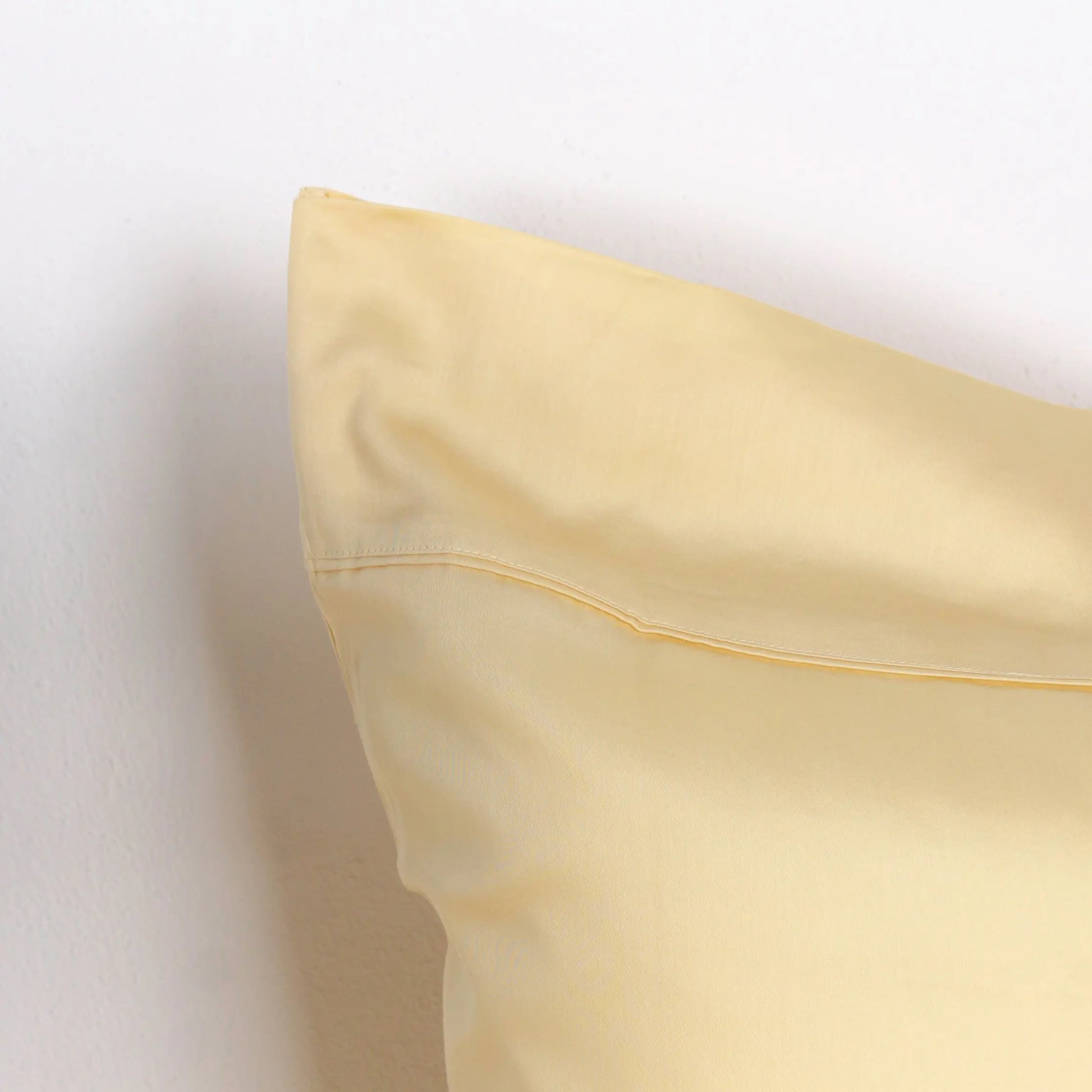 Kassatex Gold Stride Pillowcase Set - Pieces SA