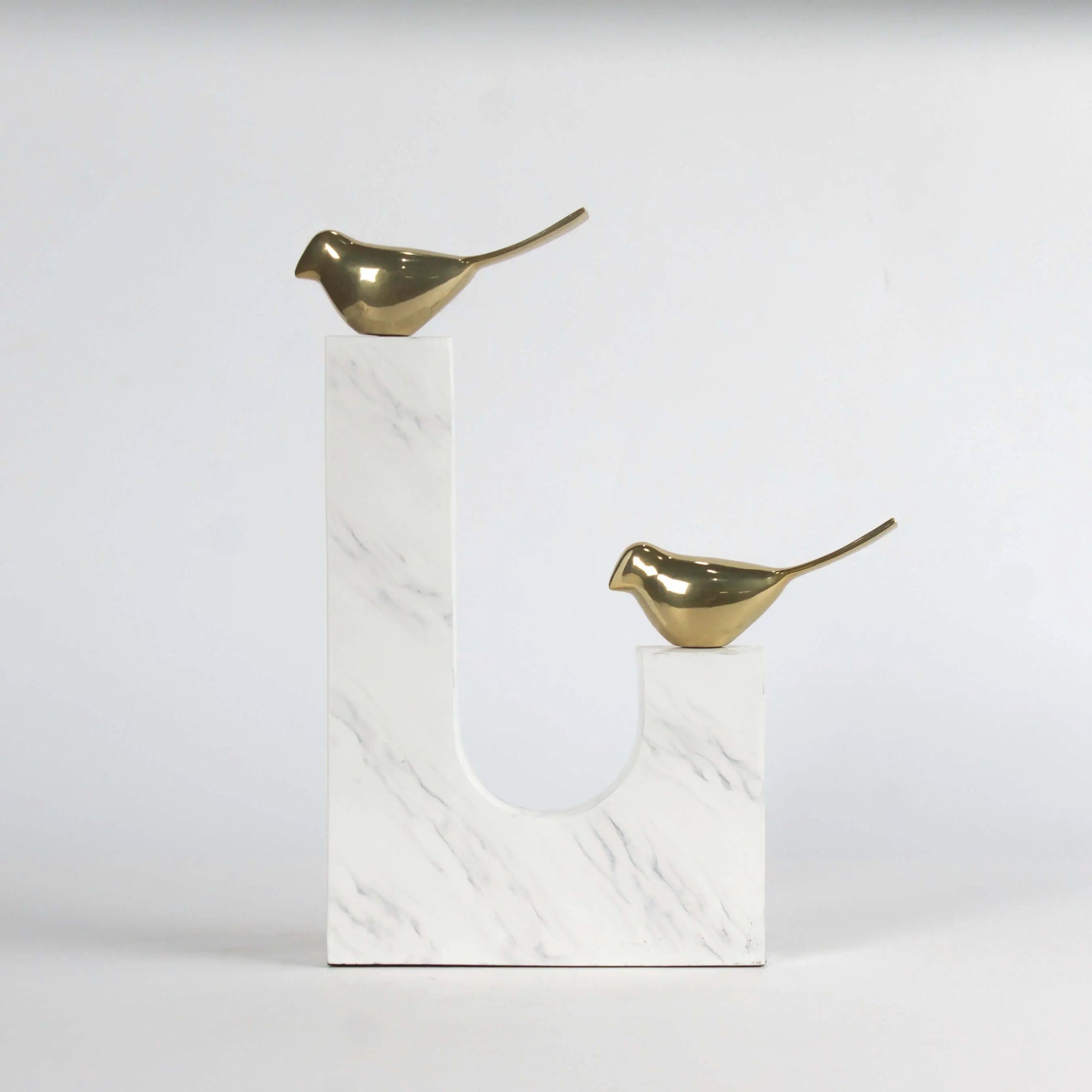 Table Top Bird Resting Sculpture - Pieces SA