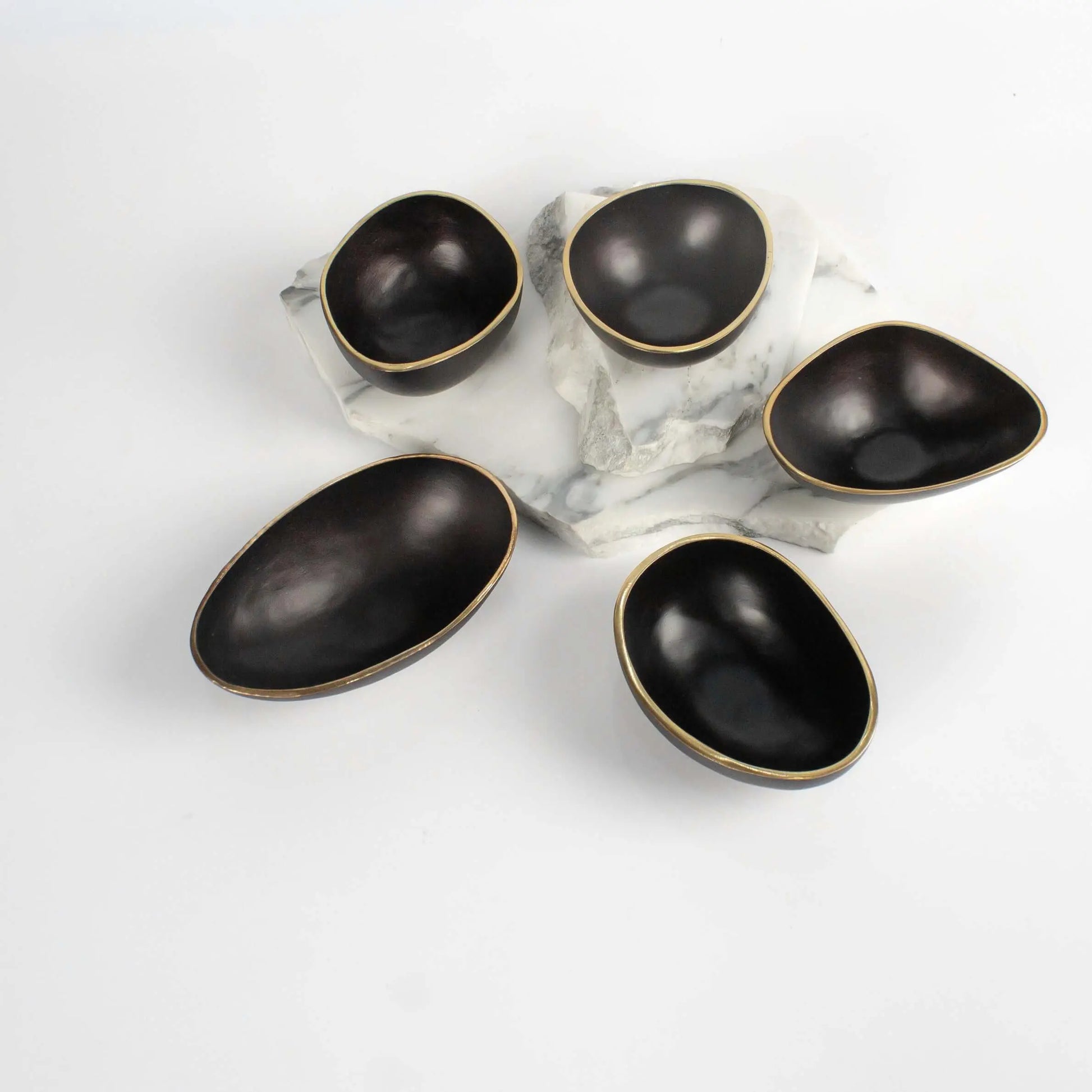 Set of Bowls Organic Shapes Black Gold - Pieces SA