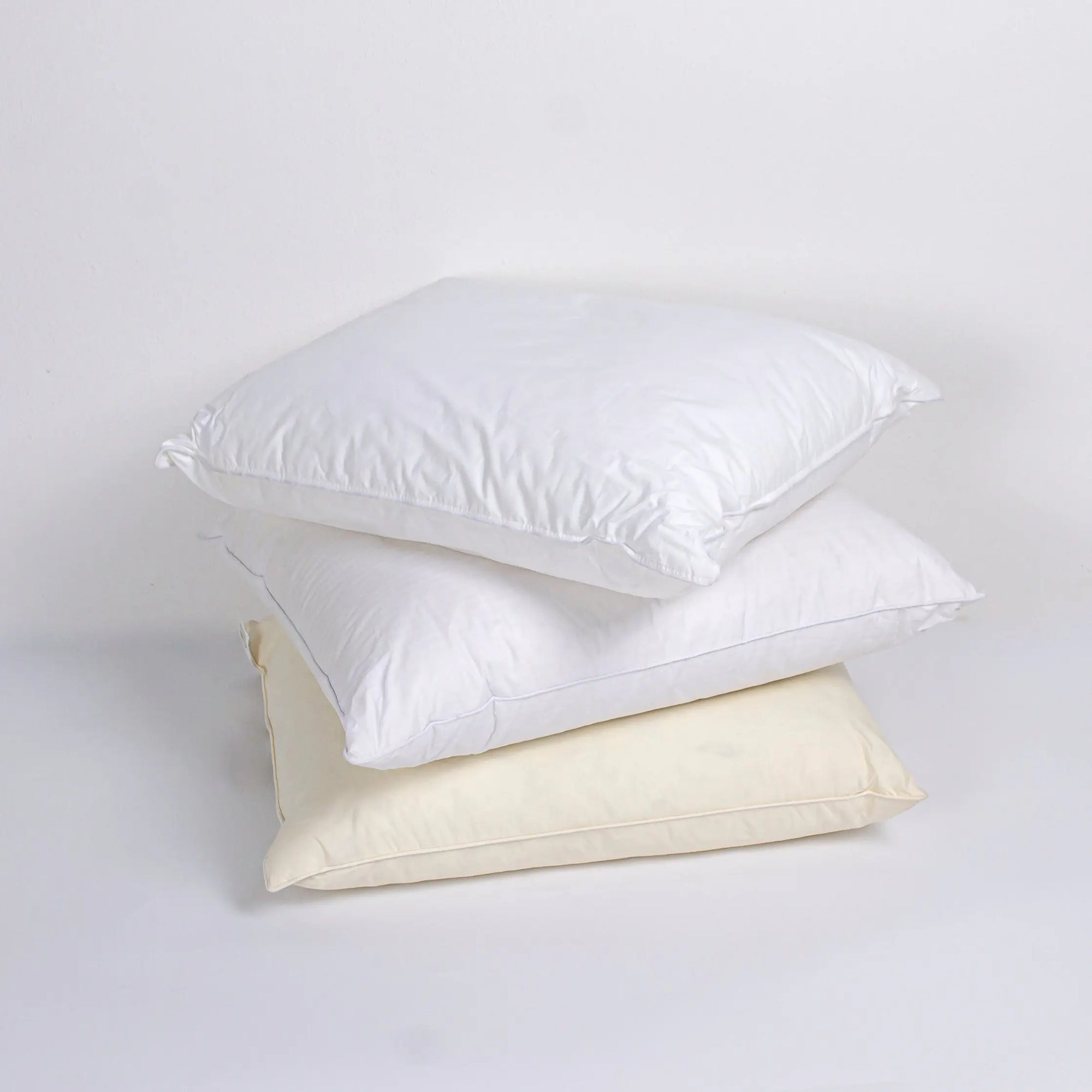 Plain Pillow White - Pieces SA